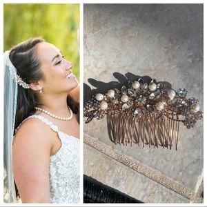 RoseGold Flower Wedding Hair Comb‎ Crystal Rhinestone and Pearl